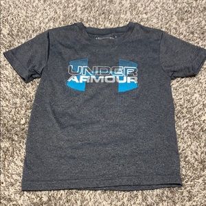 Under Armour boys T shirt